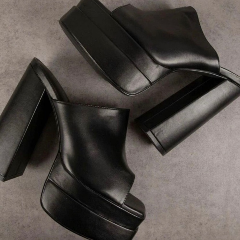 Black platform square toe heels